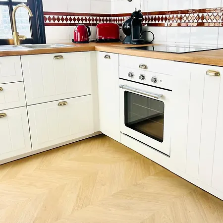 Apartamento Avec Vue Sur La *